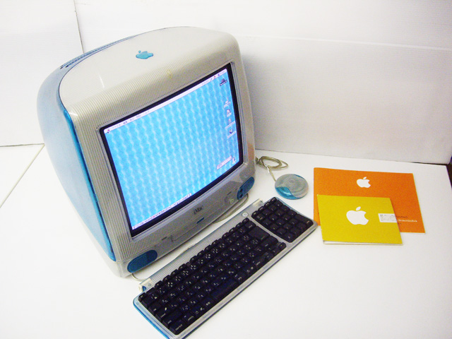 iMac G3 ブルーベリー　（トレー型）