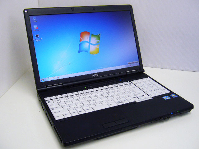 ノートPC LIFEBOOK A561/D FMVNA5NE-