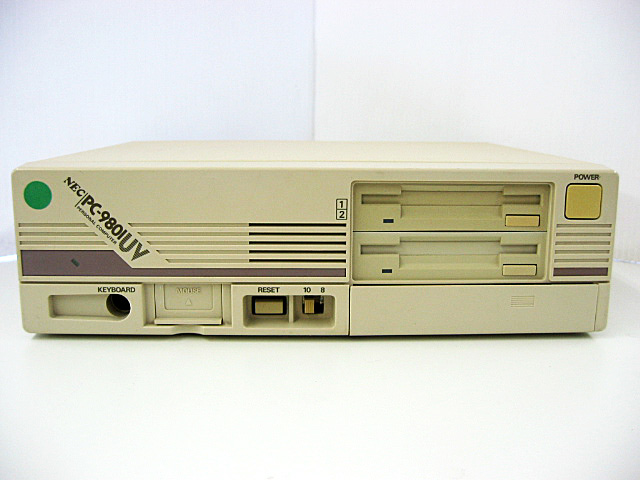 PC-9801UV11 液晶付き FDD故障 ジャンク - パソコン